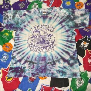 Vintage 1995 NCAA Notre Dame Fighting Irish Football Tee